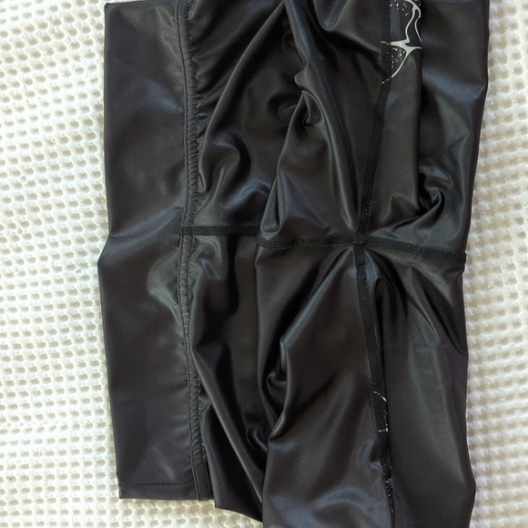 Betty Designs Leggings (Triathlon) - Picture 4 of 7